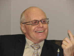 Valdis Birkavs at the Round Table at the BIA. Riga, 24.11.2010.
